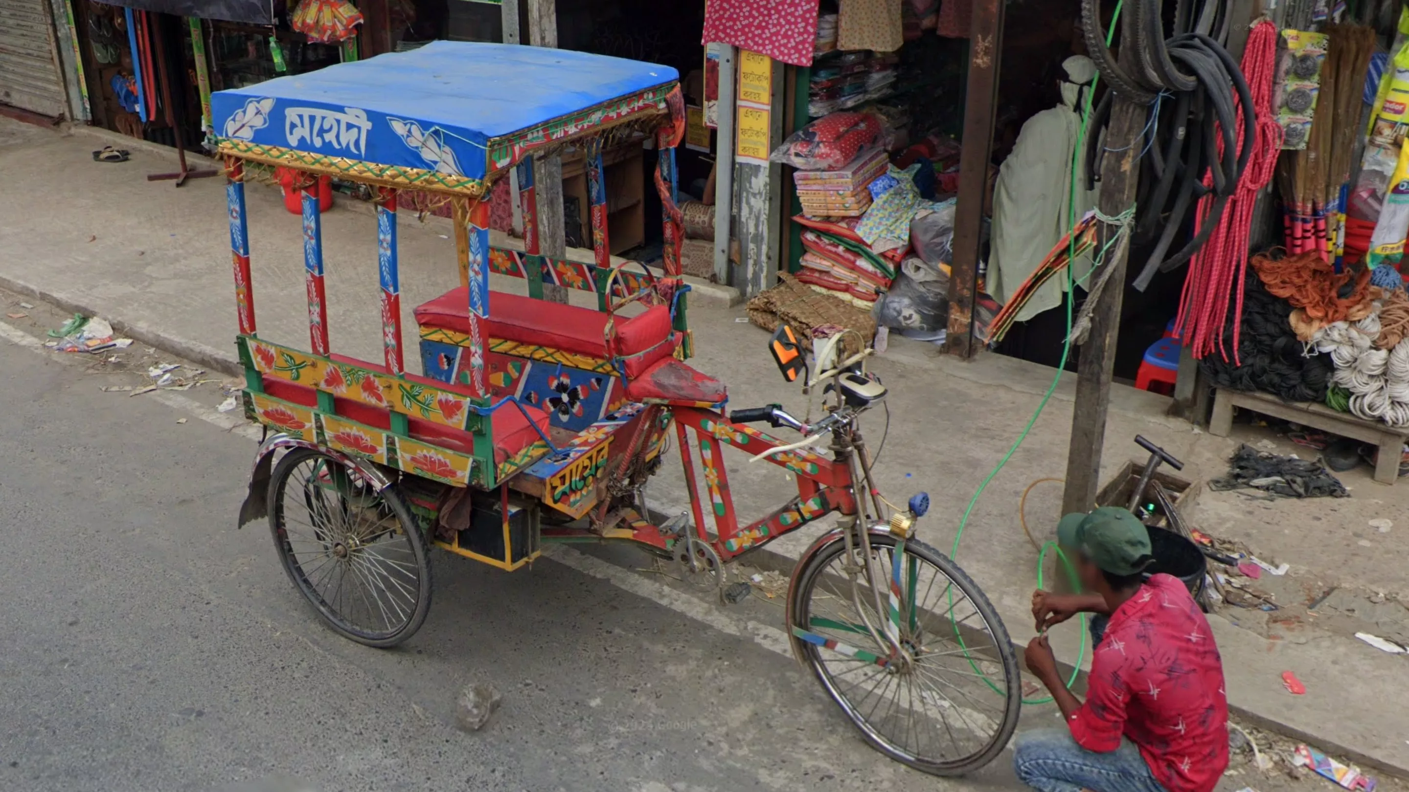Sadarpur Roofed Cycle Rickshaws