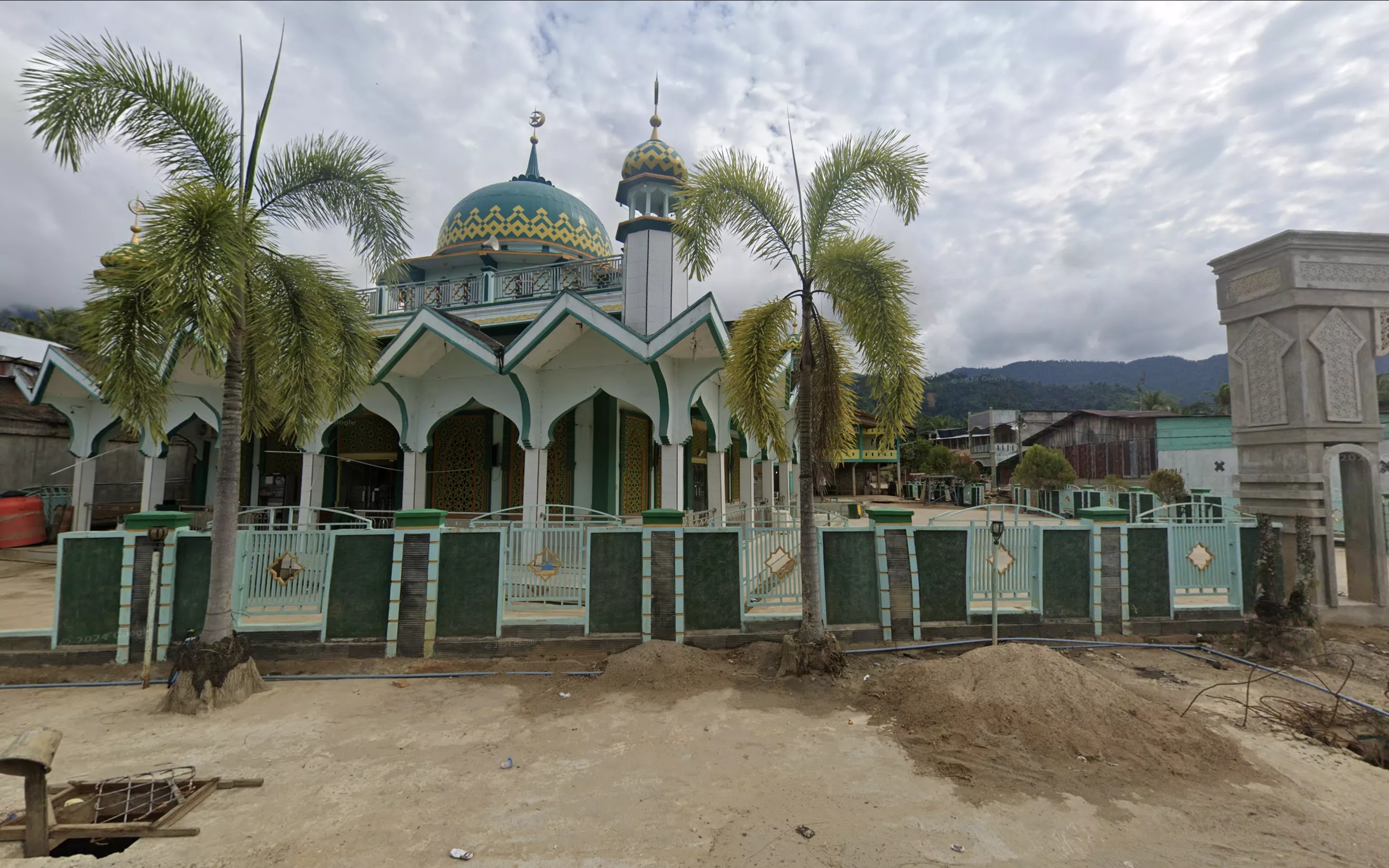 Sophisticated Mosque Architecture